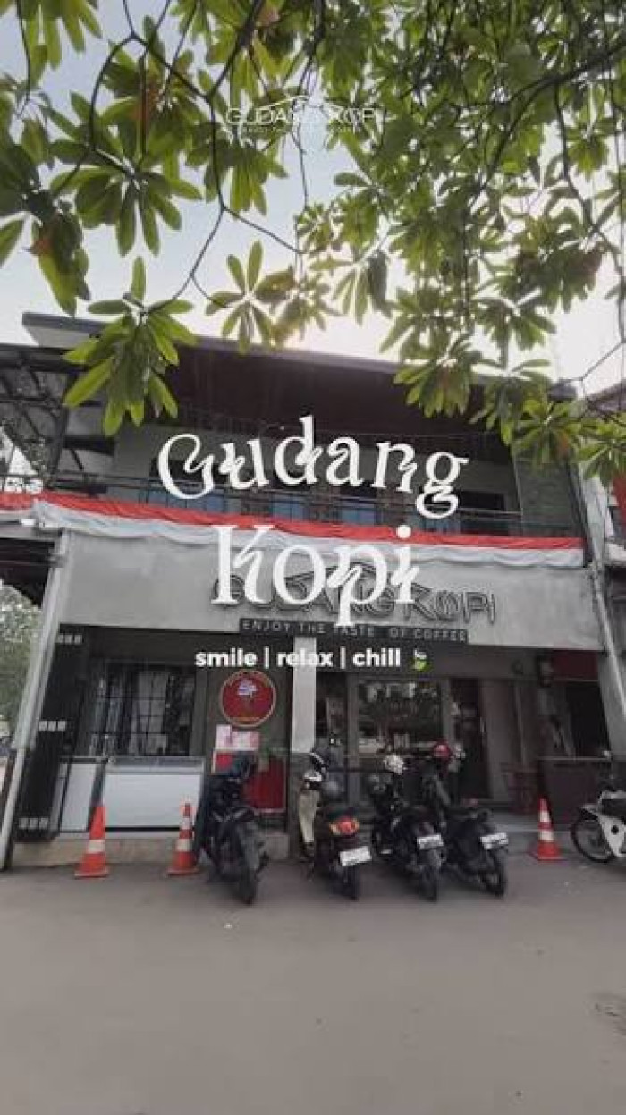 Loker Default